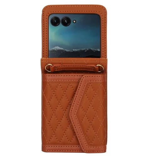 Funda para Motorola Razr 60 Ultra con textura rómbica y cordón largo y corto (marrón)