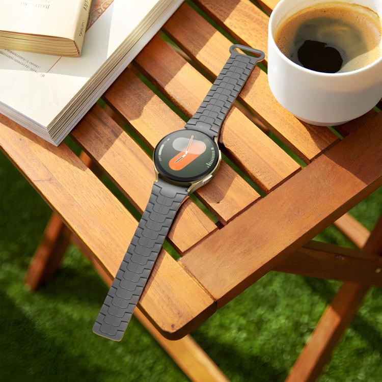 EDA007881401D_4.jpg@8f914b481bb40f984afa0100bcc07e72