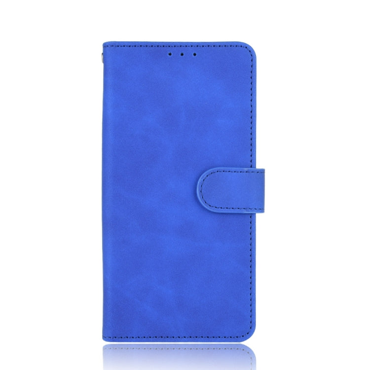 Para Nokia 5.4 Estuche de cuero PU con textura de piel de becerro abatible horizontal con hebilla magnética de color sólido con soporte, ranuras para tarjetas y billetera (azul)