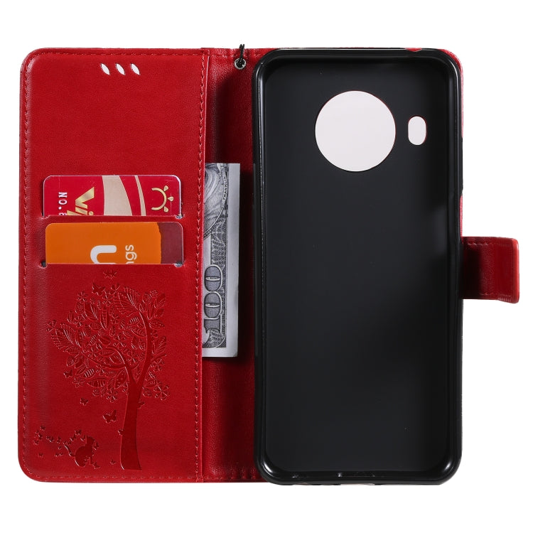 Para NOKIA X10 Árbol y gato Patrón de impresión prensada Funda de cuero PU de la PU con soporte y ranuras para tarjetas y cordón (rojo)