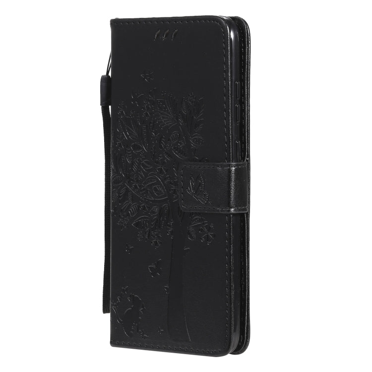 Para Nokia 5.3 Patrón de árbol y gato Impresión prensada Funda de cuero Horizontal Flip PU con soporte y tragamonedas y billetera y cordón (negro)