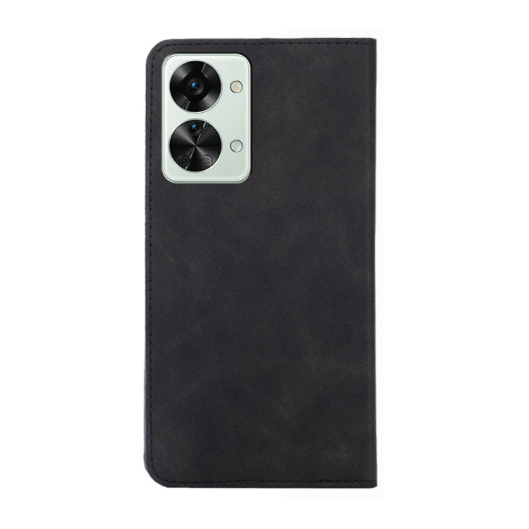 Funda OnePlus Nord 2T Skin Feel Flip Horizontal Magnética de Cuero (Negro)