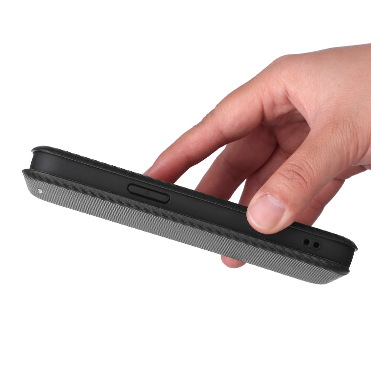 Funda de Cuero con Tapa y Textura de Fibra de Carbono para iPhone 16E (Negra)