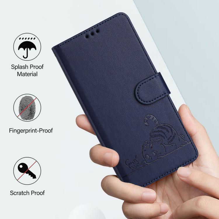 Funda de cuero RFID con relieve de gato y rata para Samsung Galaxy M56 5G con cordón (azul)