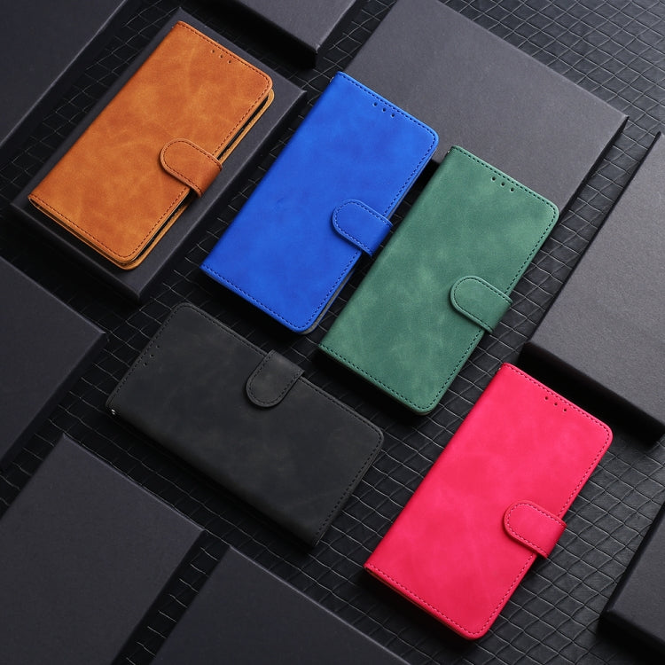 Funda para iPhone 16E de Cuero con Tapa Magnética y Tacto Agradable (Negra)