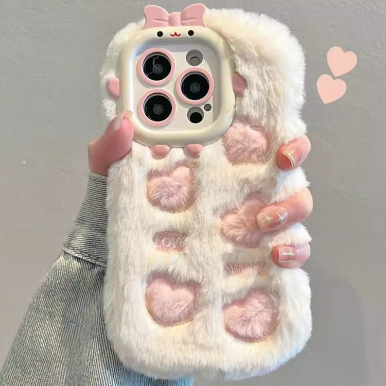 Funda TPU iPhone 15 Pro Bordado Felpa Cerdo Rosa Beige