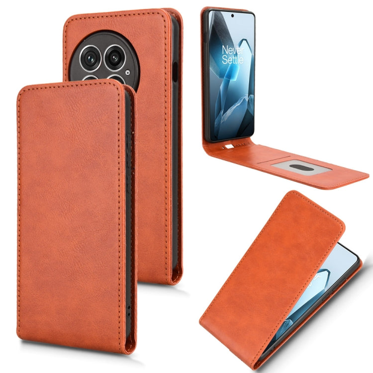 Funda de Cuero con Tapa Vertical Magnética para OnePlus 13 (Marrón)