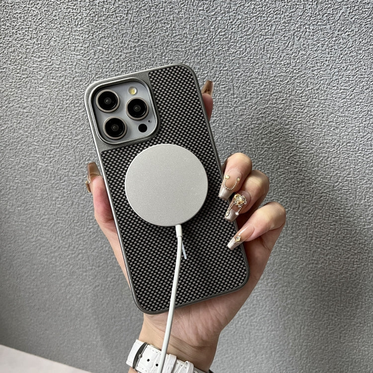 Funda para iPhone 16 Plus TPU + PC Magsafe Serie Pita (Dorada)