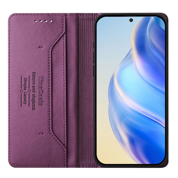 Funda de Cuero Rfid para Teléfono Itel P38/S17/Vision 3 Rc01 con Doble Pliegue y Succión Magnética (Violeta)