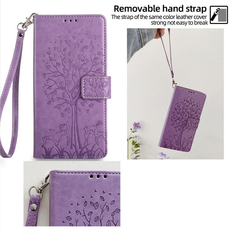 Funda de piel con relieve de árbol y ciervo para Samsung Galaxy S25+ 5G (morada)