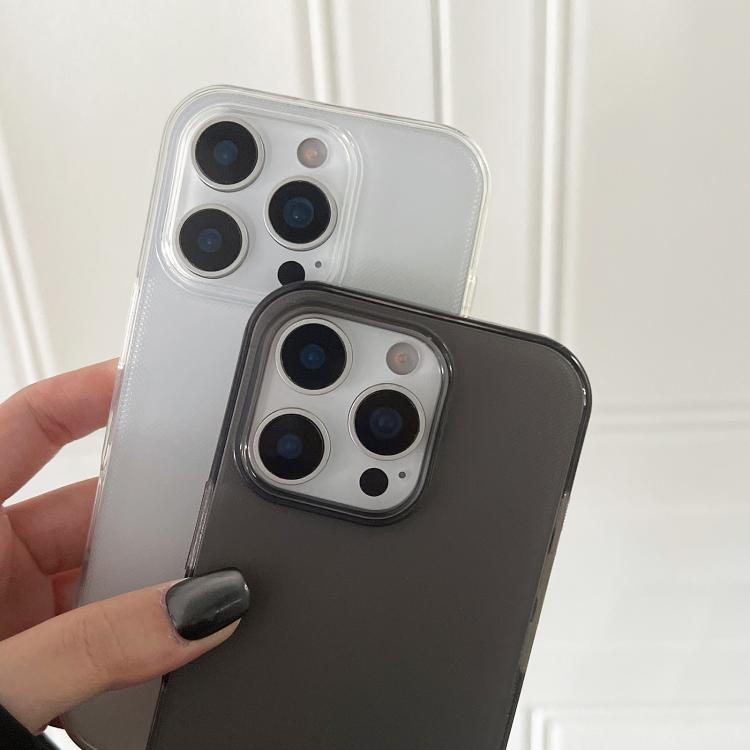 Funda de TPU transparente y cómoda para iPhone 15 Pro Max (morada)
