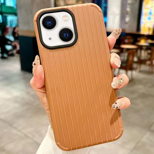 Funda MagSafe de cobertura total para iPhone 13 con diseño inspirado en equipaje (marrón)