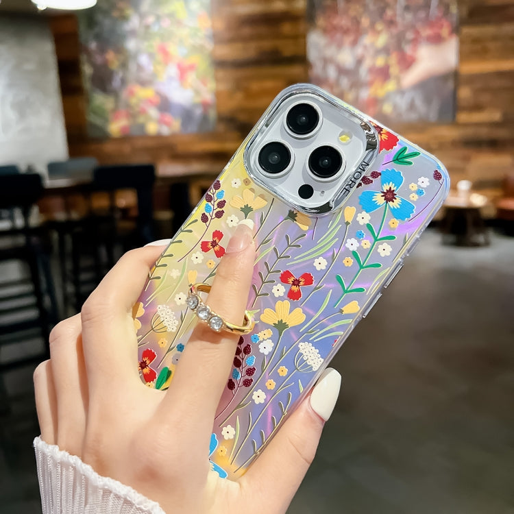 Funda TPU con Soporte Anillo Flores Láser Galvanizado para iPhone 15 (Flor de Durazno) - MOVILSTORE