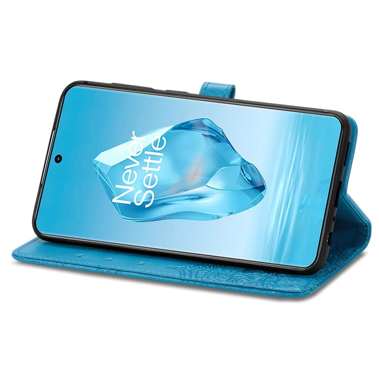 Funda de Cuero con Relieve Flor de Mandala para OnePlus Ace 3 Pro (Azul)