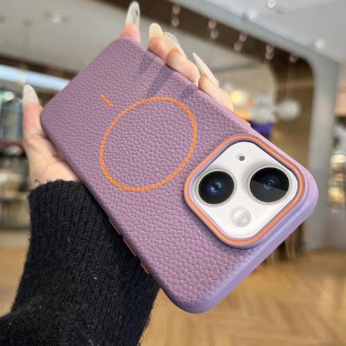 Funda TPU con Diseño Grano de Lichi y Anillo Naranja Magsafe para iPhone 13 (Morado)