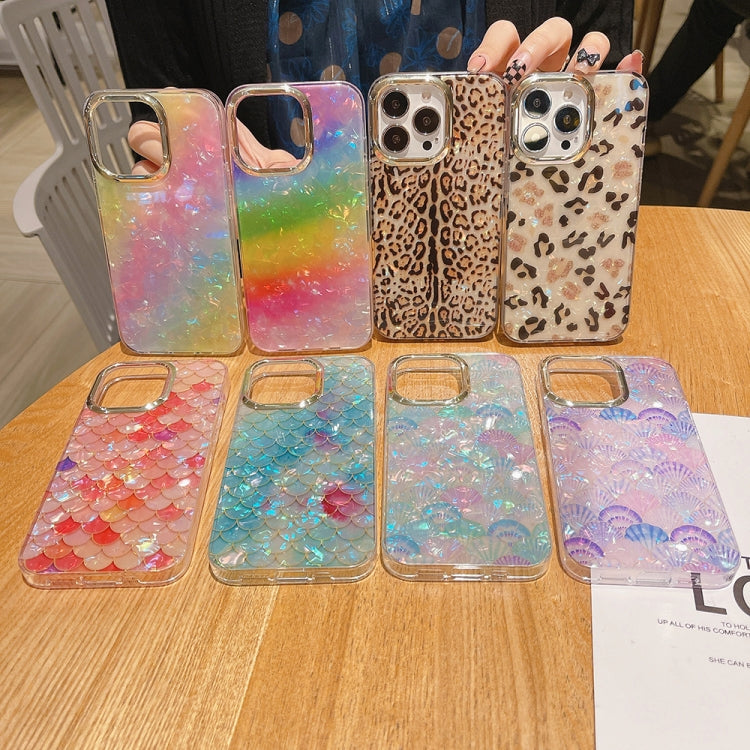 Para iPhone 15 Funda para Teléfono PC + TPU con Patrón de Concha de Cristal Colorido (Arco Iris) - MOVILSTORE